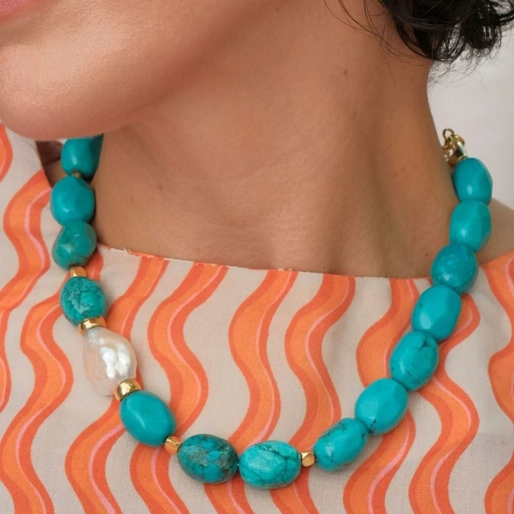 Kallisti Turquoise Gemstone Necklace with Baroque Pearl - Image 2
