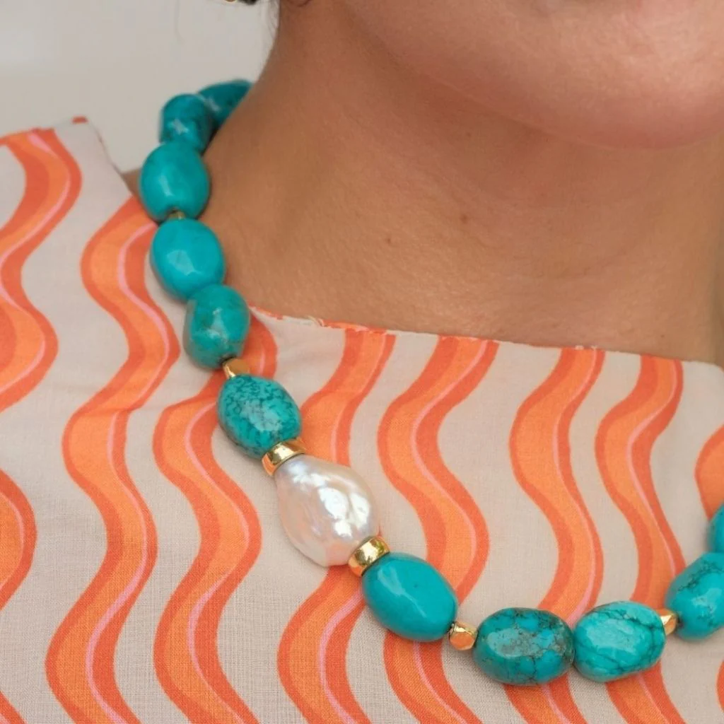 Kallisti Turquoise Gemstone Necklace with Baroque Pearl - Image 3
