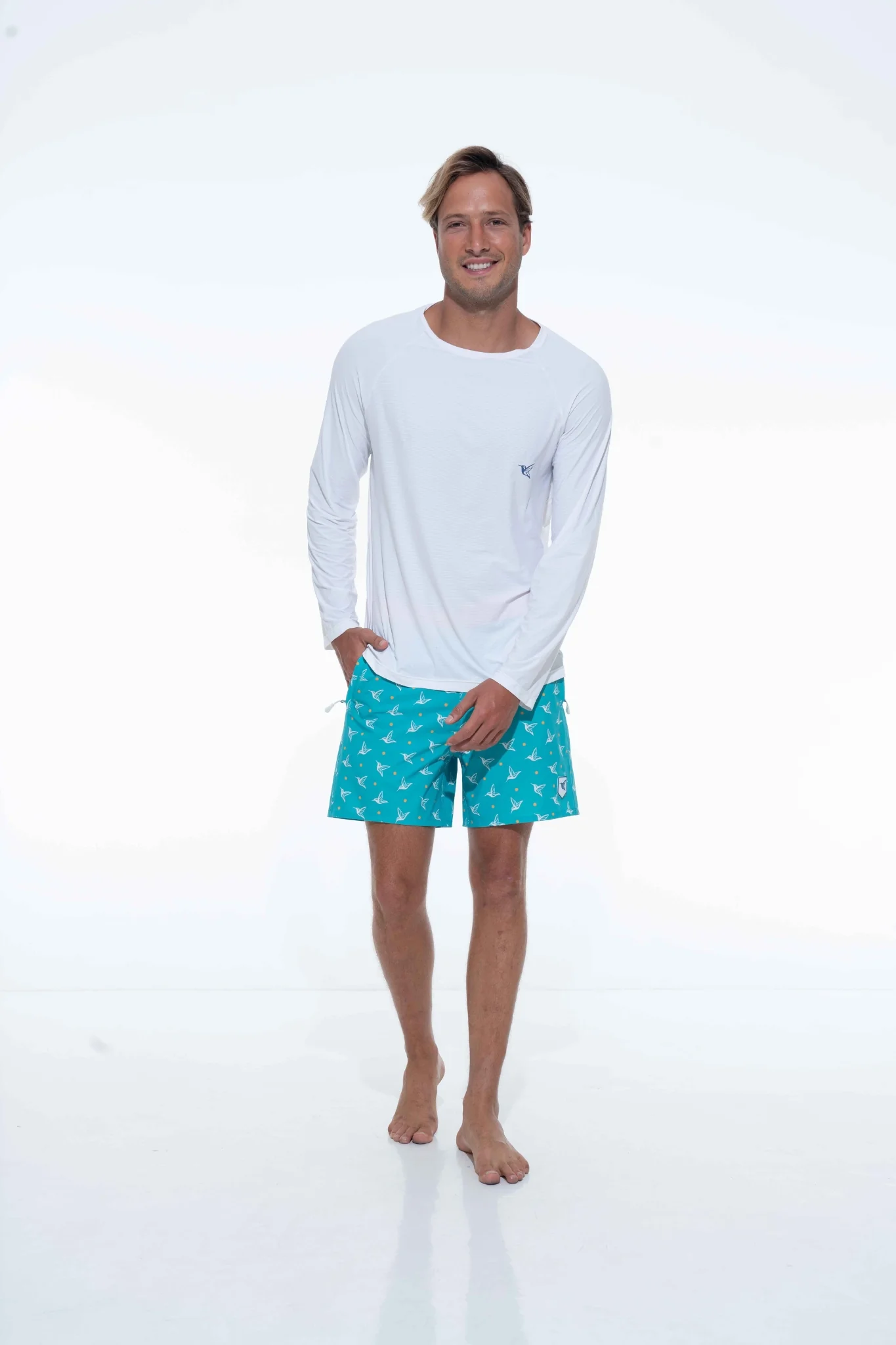 White Ultralight Long-Sleeve UPF Shirt With UV Protection - Image 2