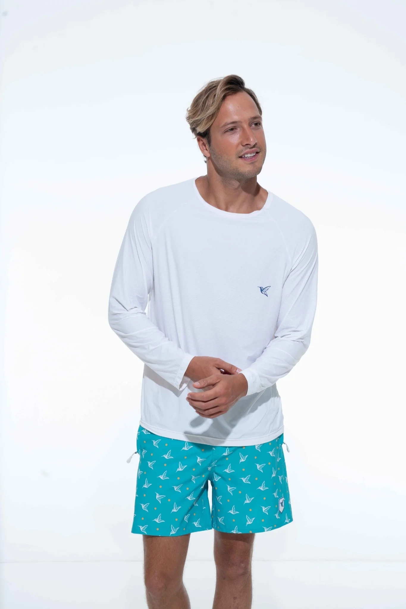White Ultralight Long-Sleeve UPF Shirt With UV Protection - Image 4