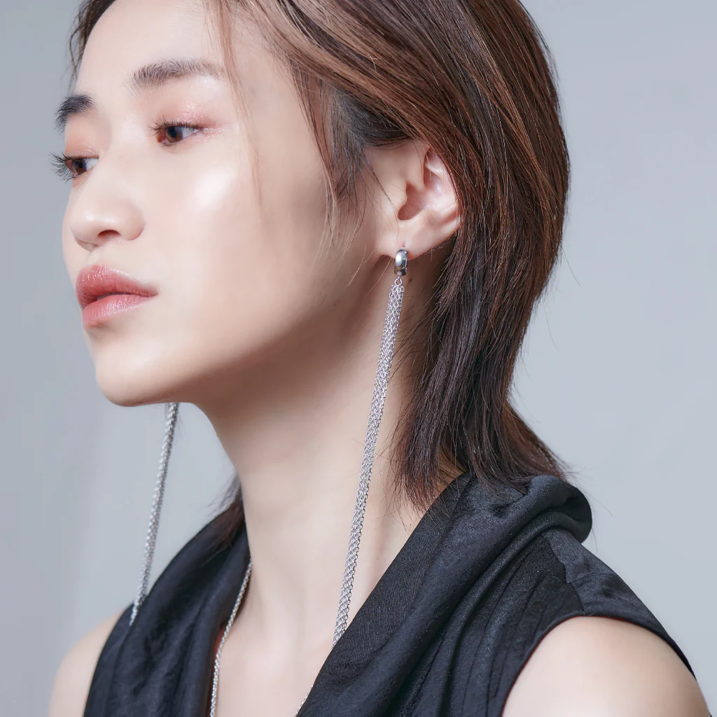 Single Chain Fringe Earring - Image 3