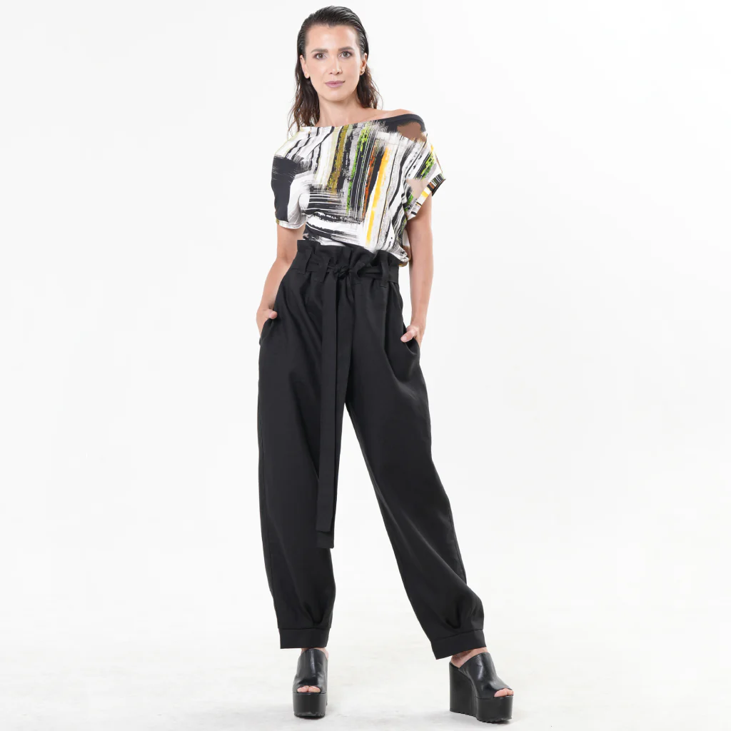 Black High-Waisted Linen Pants with Belt - Image 2