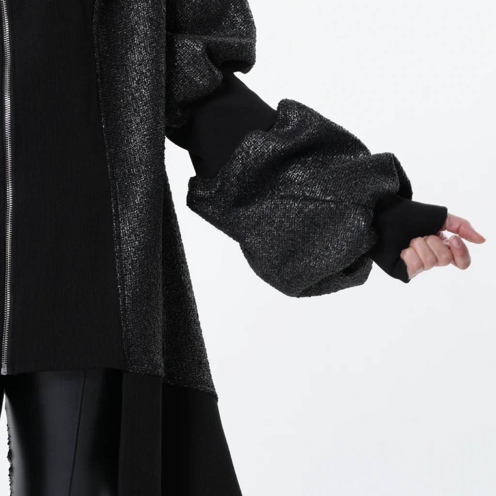 Extravagant Asymmetrical Metallic Cardigan - Image 7
