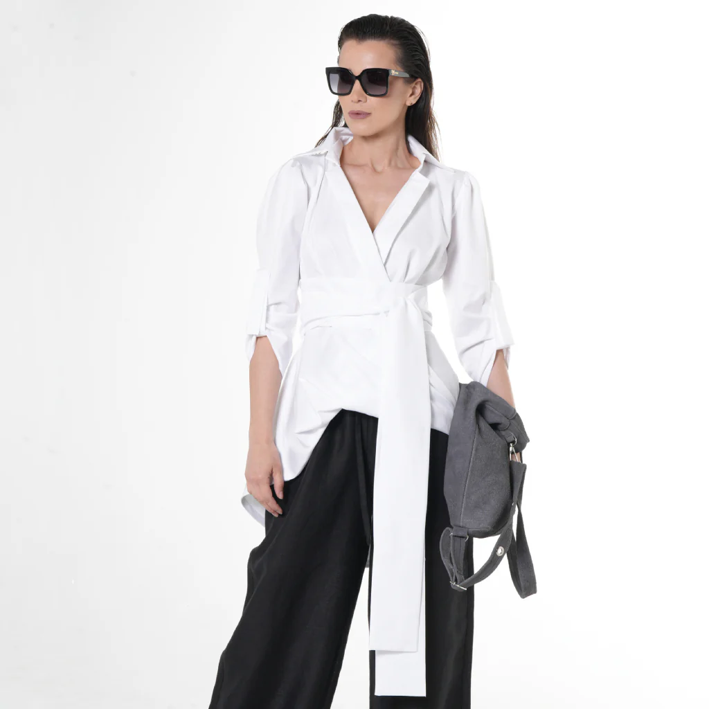 White Oversized Cotton Shirt with Belt and High-Low Hem - Image 2