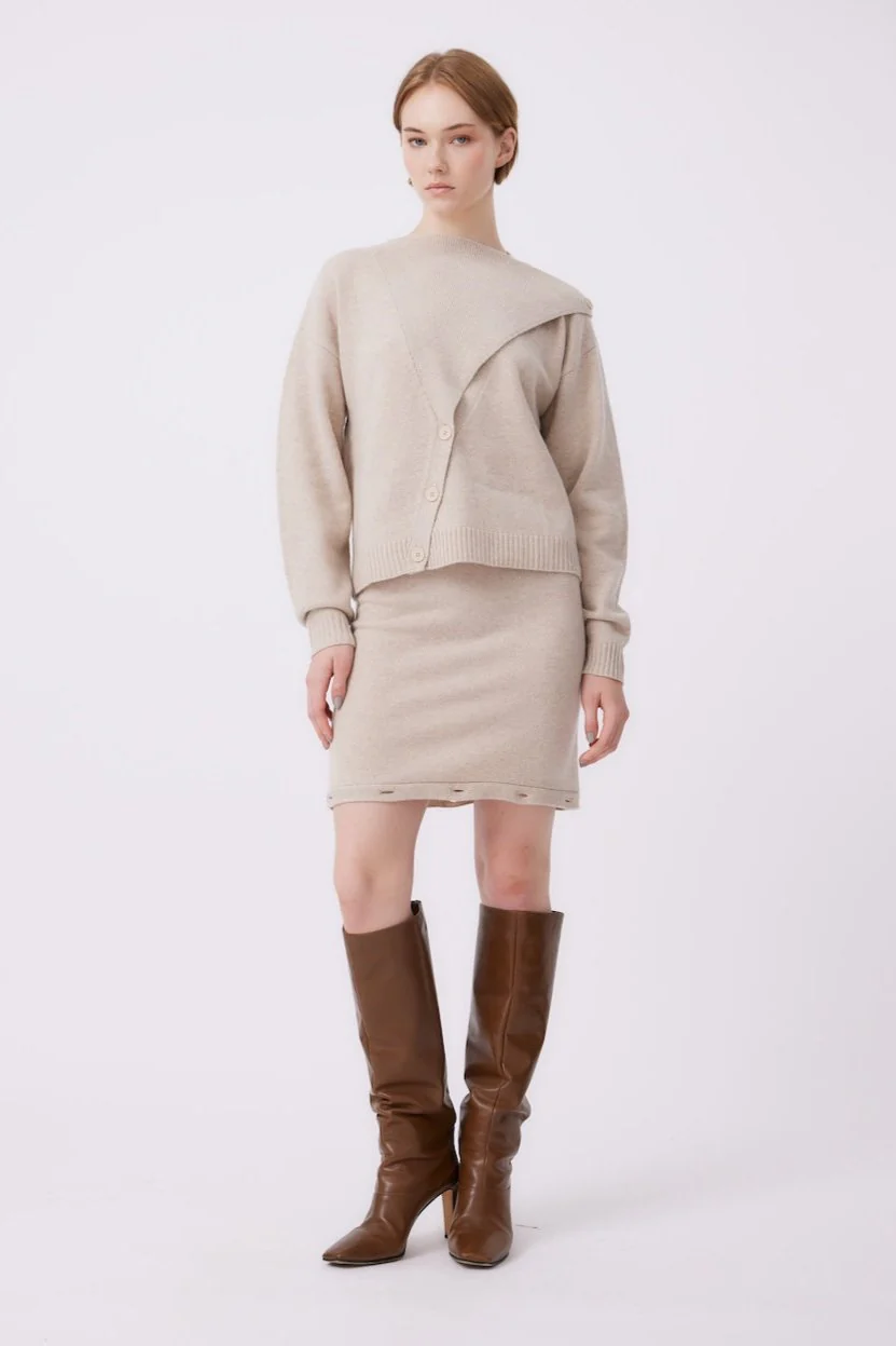Detachable Skirt | Beige - Image 3