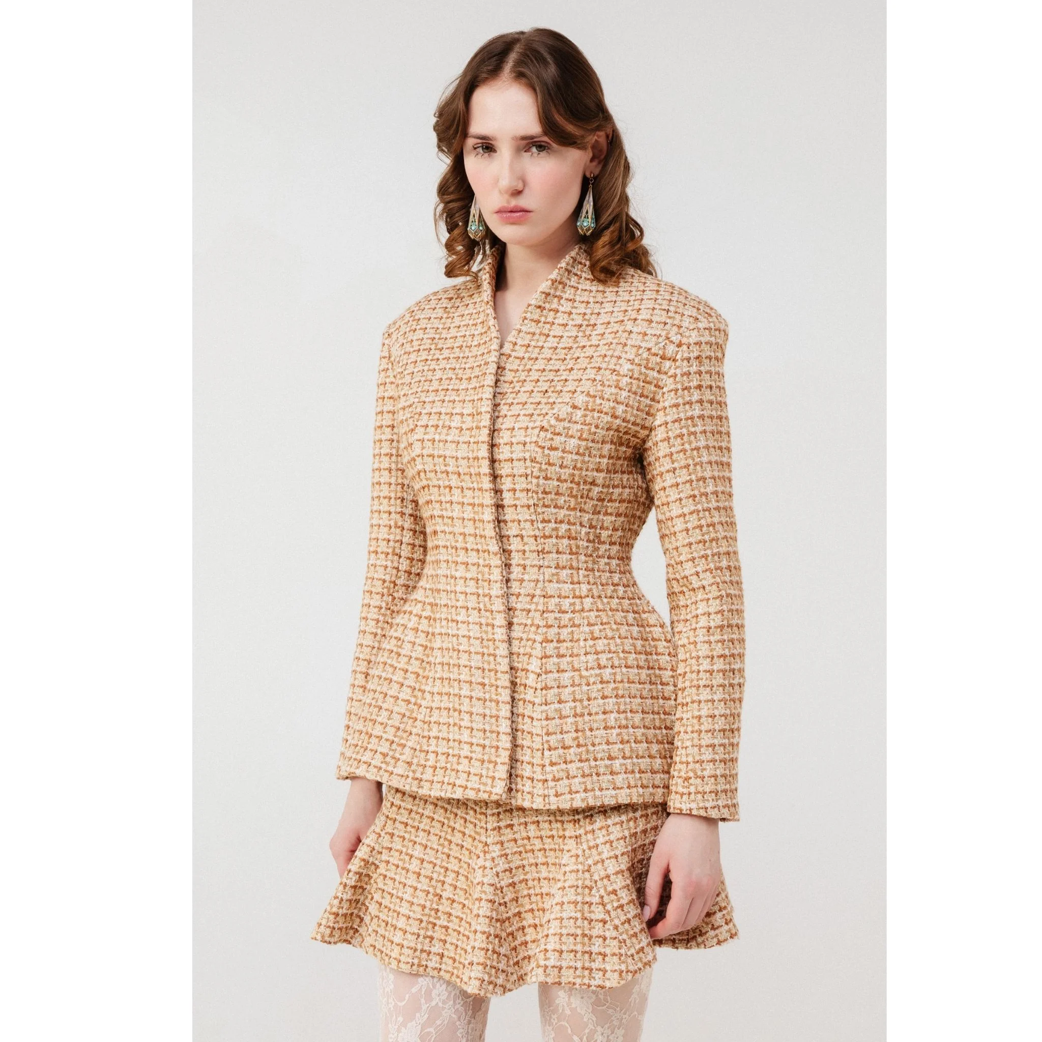 Lune Dorée Hourglass Jacket in Beige - Image 3