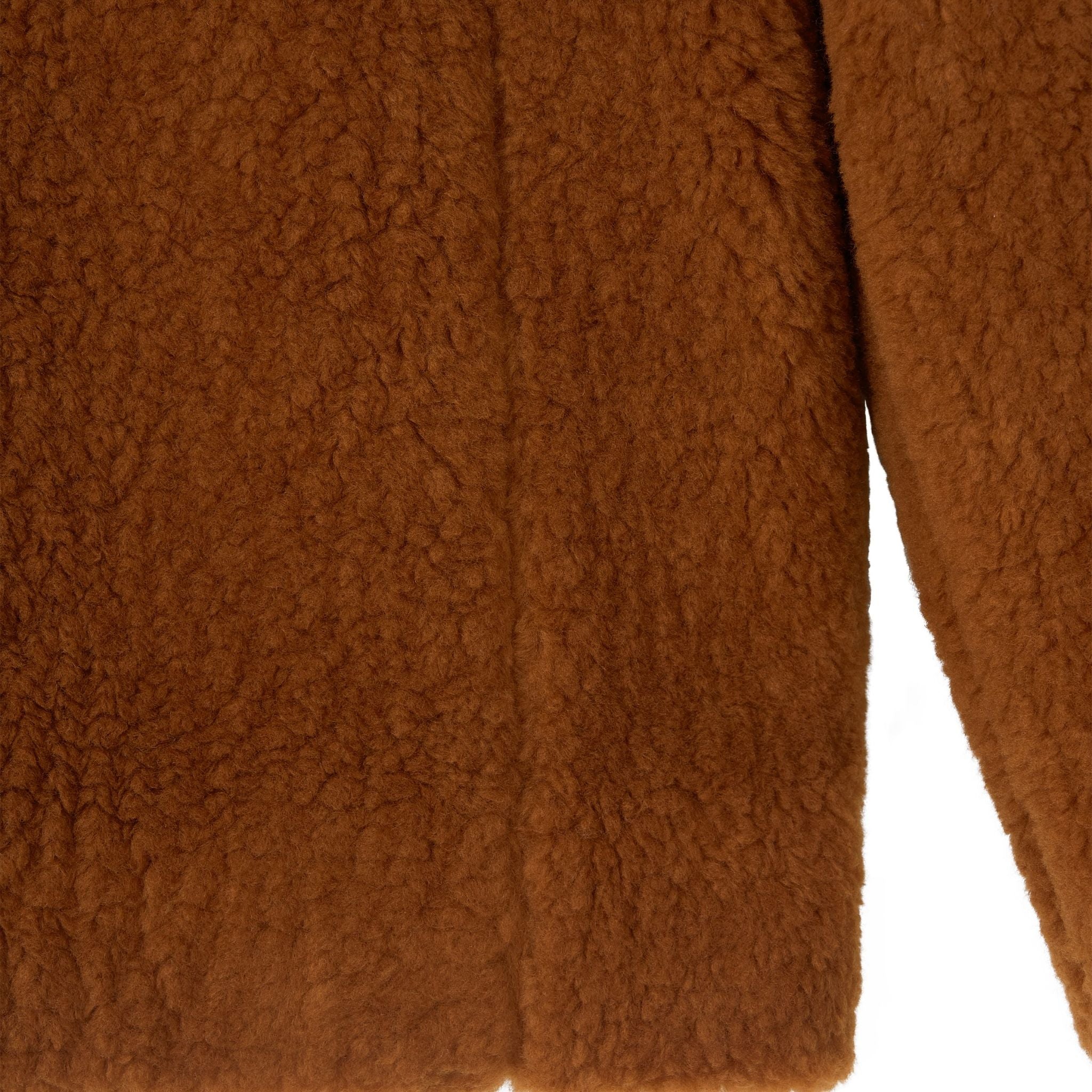 Ethereal Fur Jacket with Soft Fleece Fabric - Image 17
