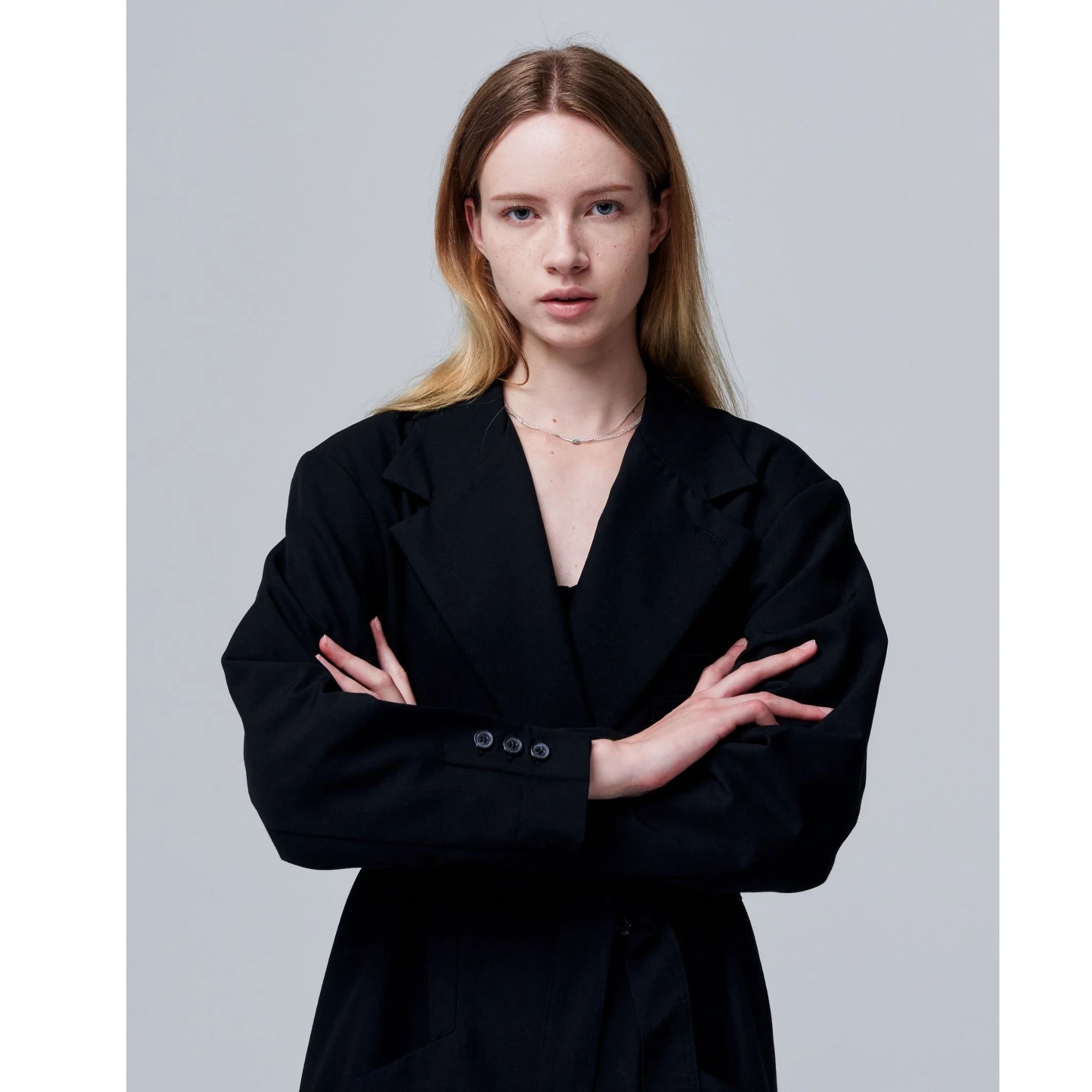 Noir Cuff Blazer with Folded Sleeve Detail and Waist Strap - Image 8