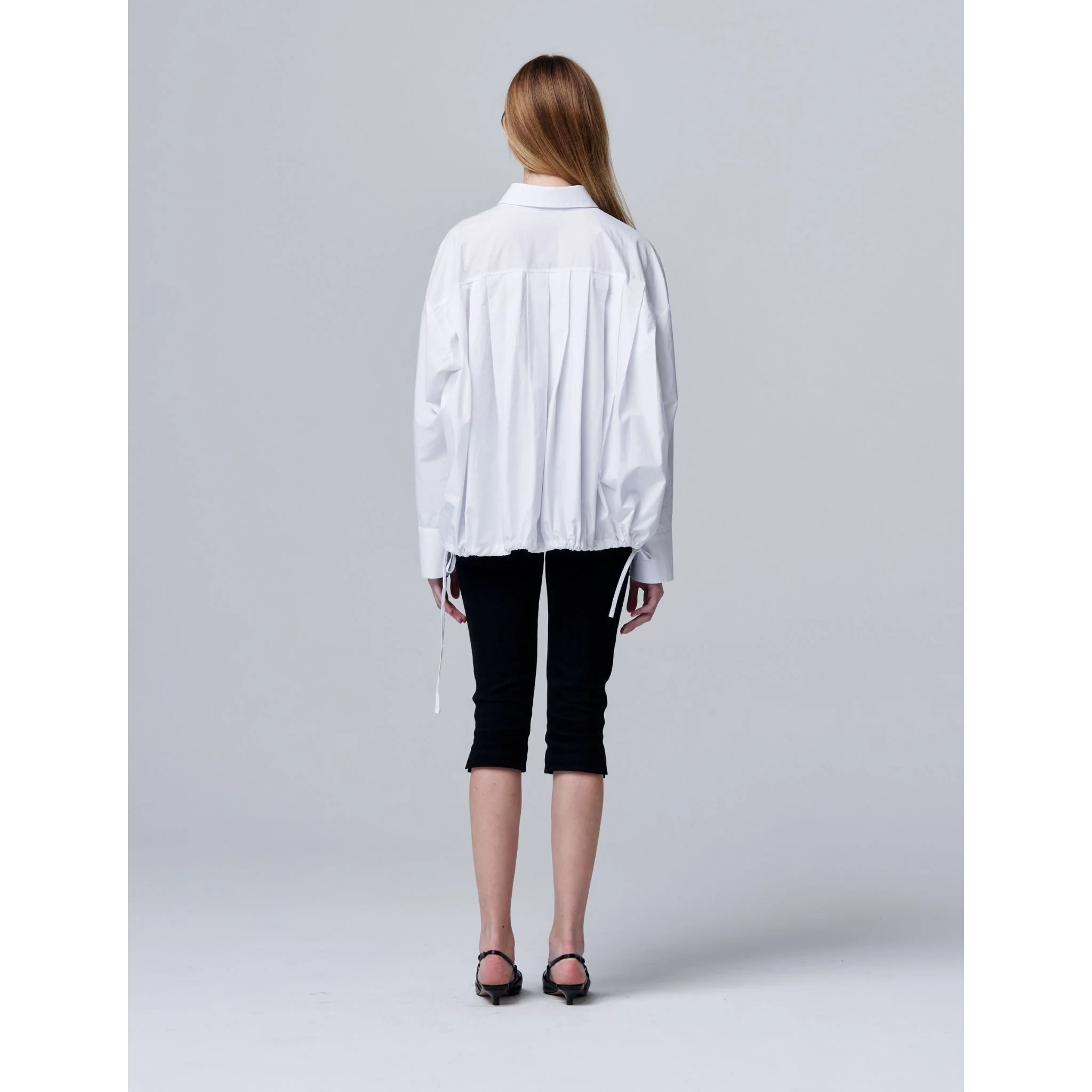 Origami Shirt with Back Pleat and Adjustable Hem - Image 12