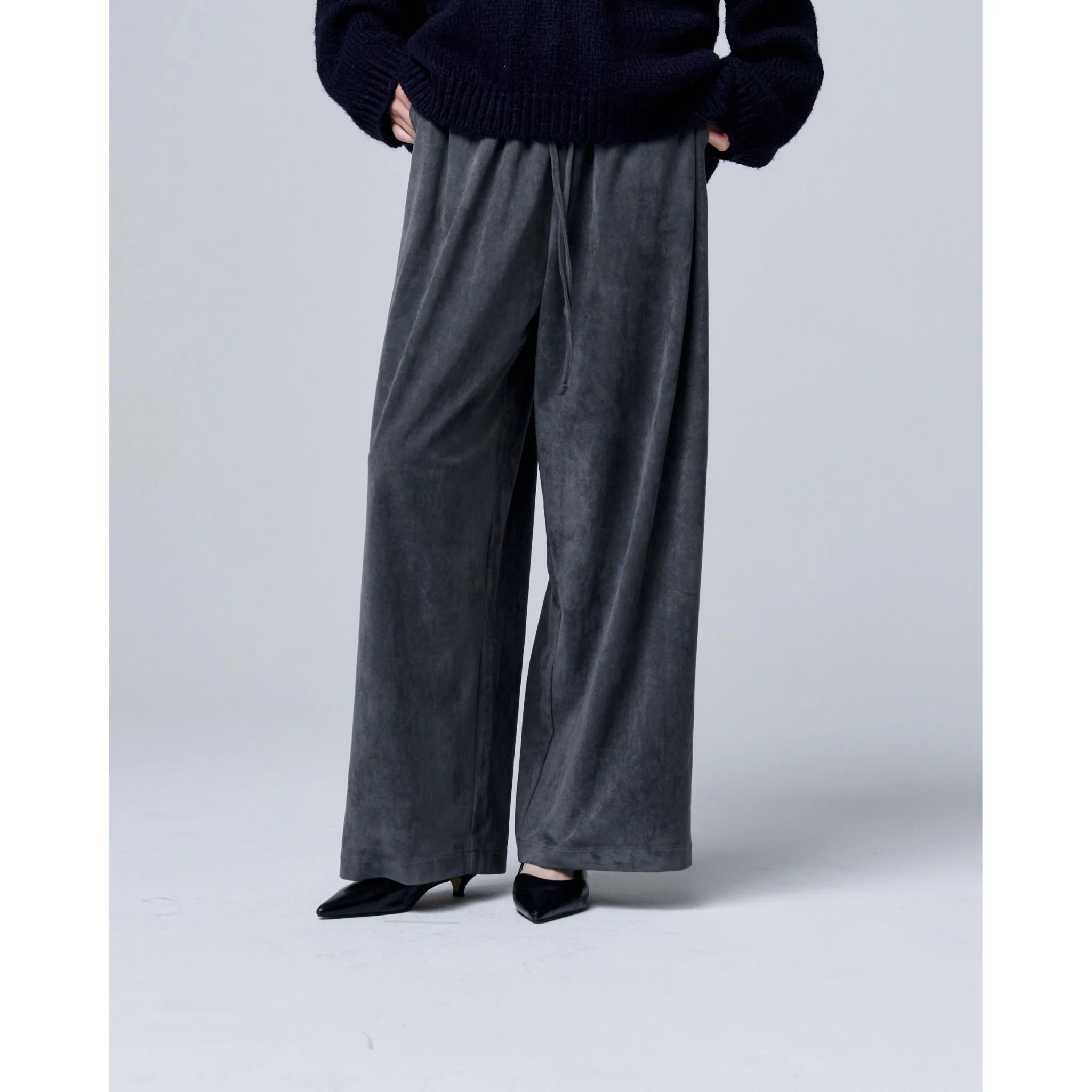 Velour Suede Pants with Elastic Waistband - Image 10