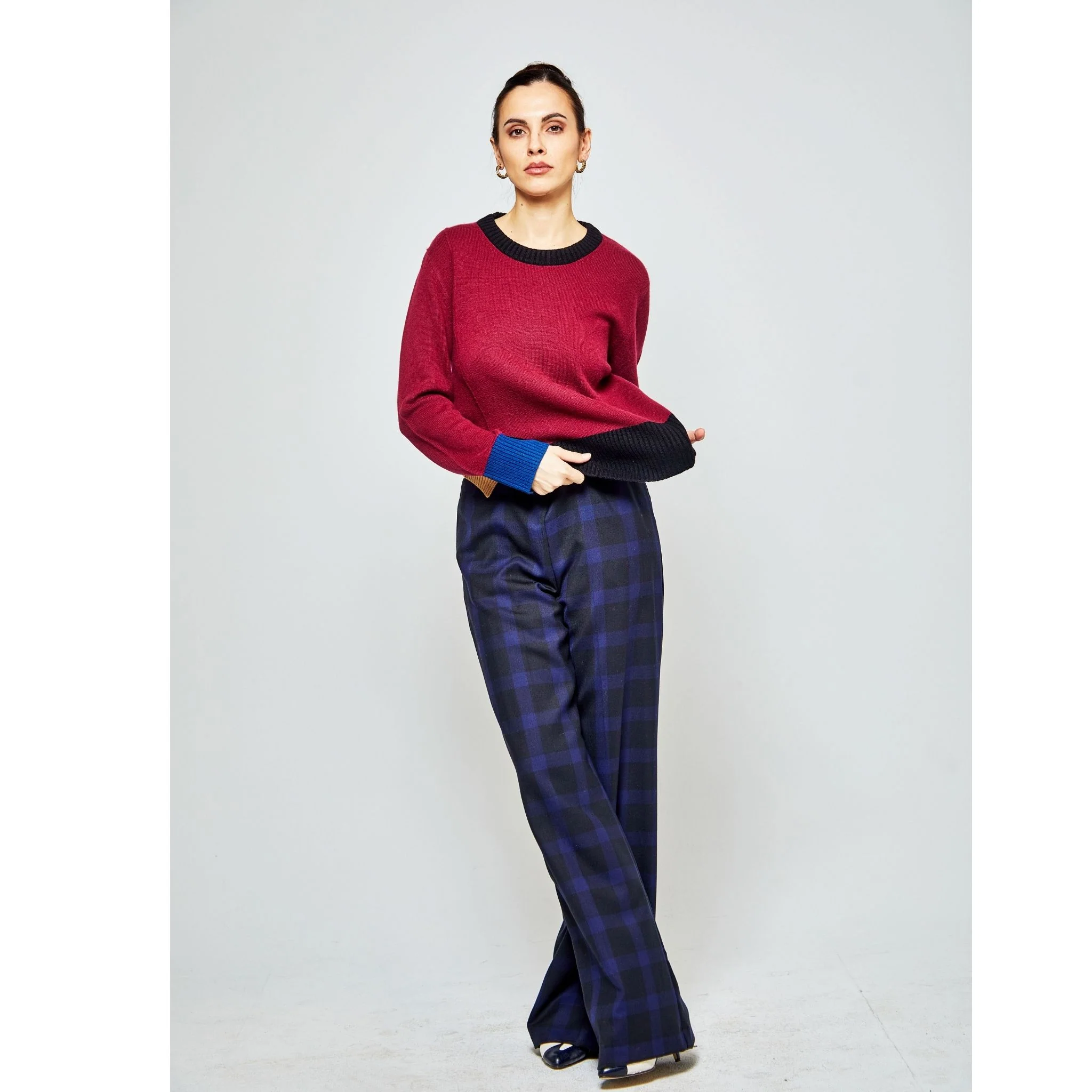 Multi-tone Wine Onyx Crew Neck Sweater - Image 2