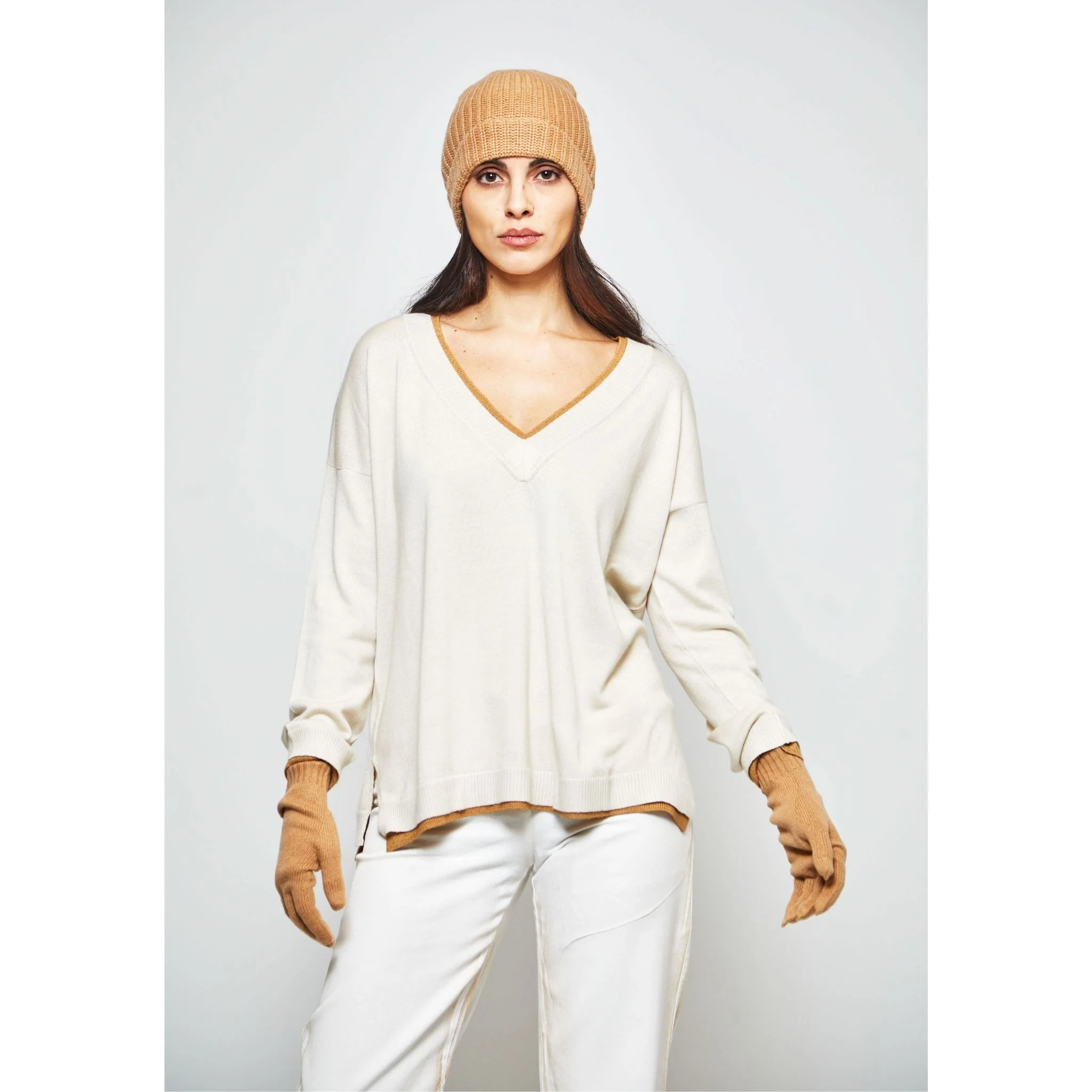 White with Beige Lapis Oversized V-Neck Sweater - Image 2