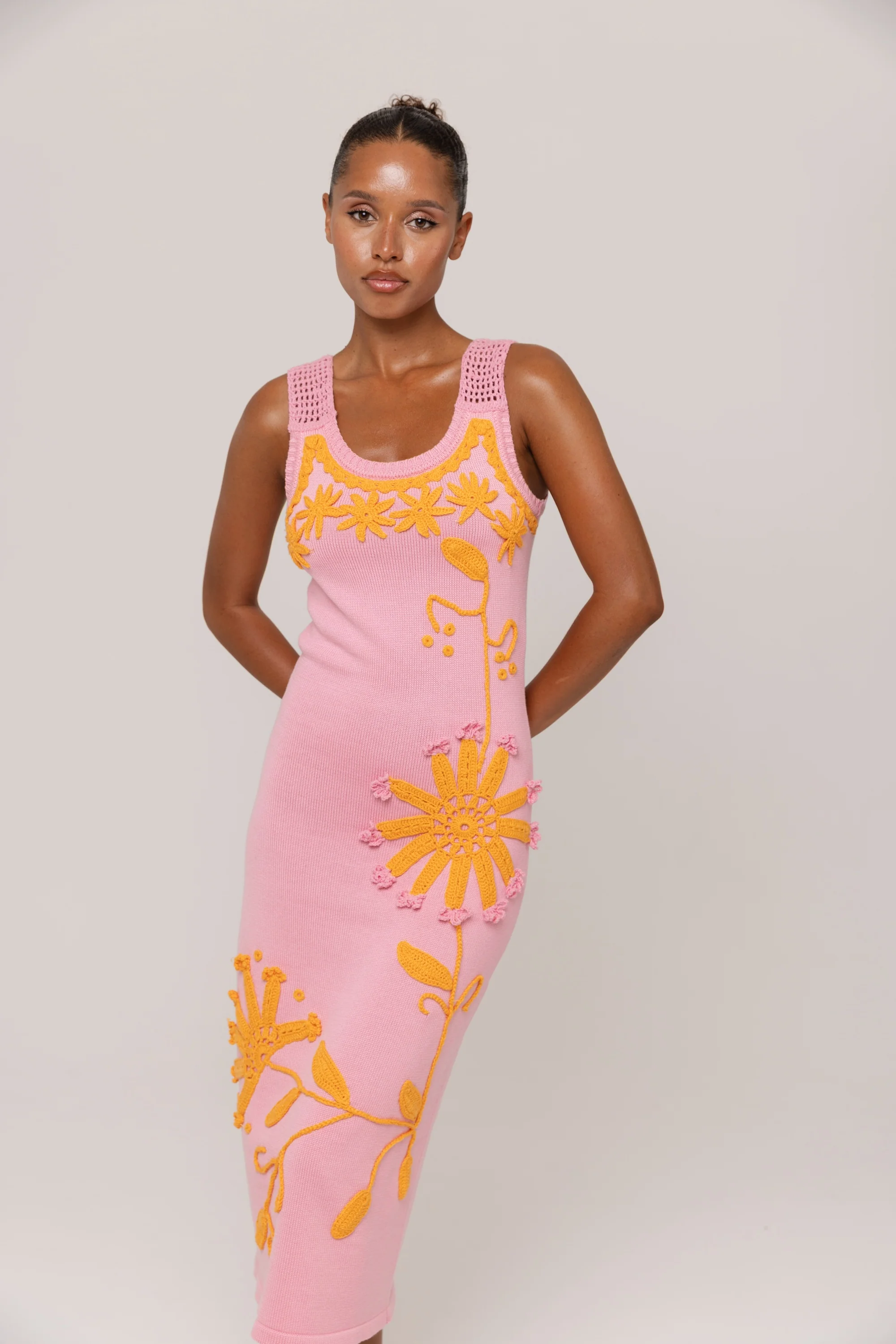 Pink Knit Midi Dress with Golden Handmade Floral Embroidery - Image 7