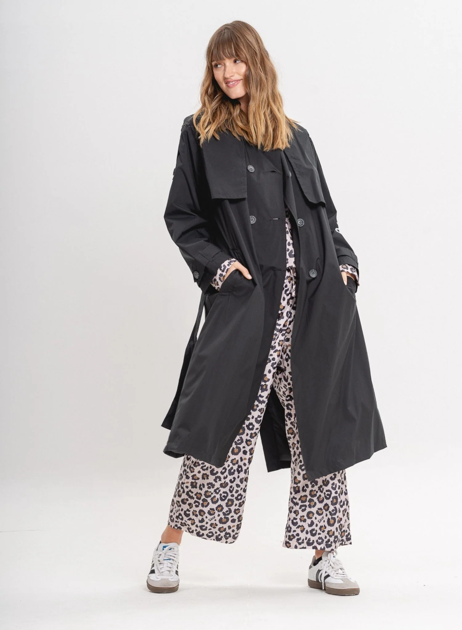 Bronx Trench Coat | Black - Image 10