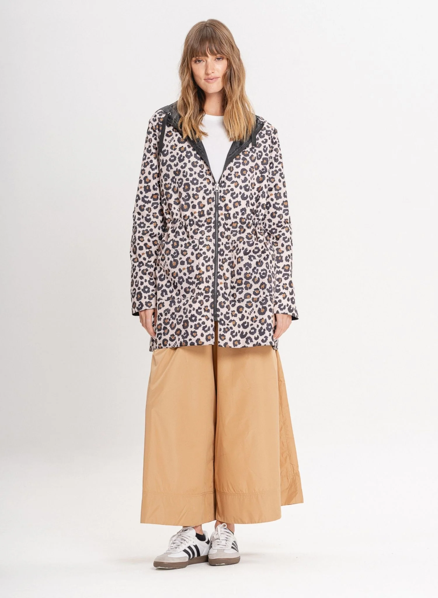 Reversible Print Jacket | Leopard - Image 6