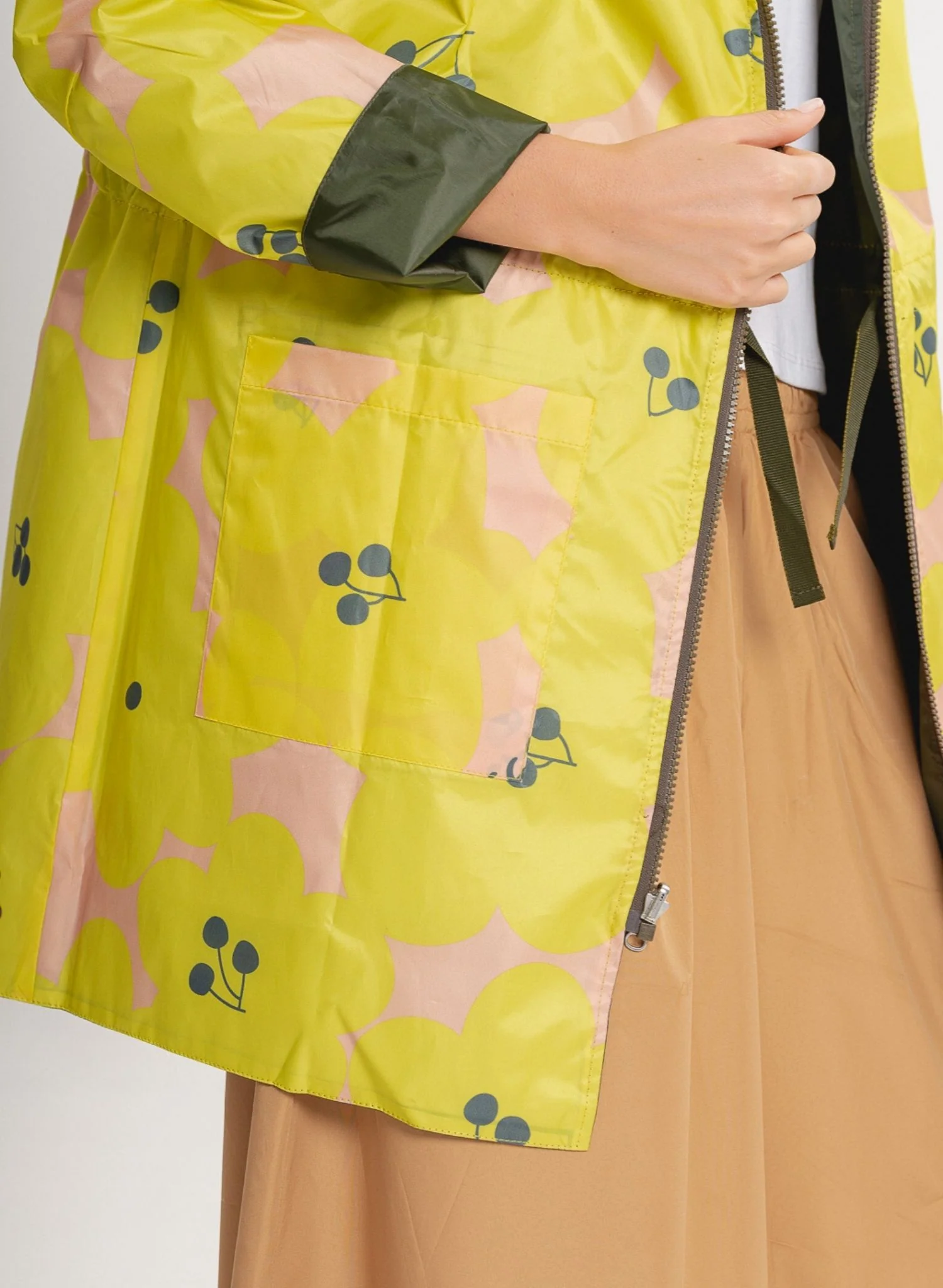Reversible Print Jacket | Yellow - Image 13