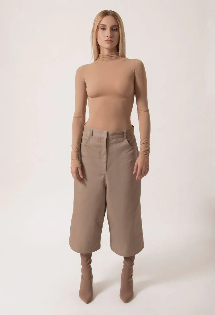 Meseta Short | Beige - Image 2