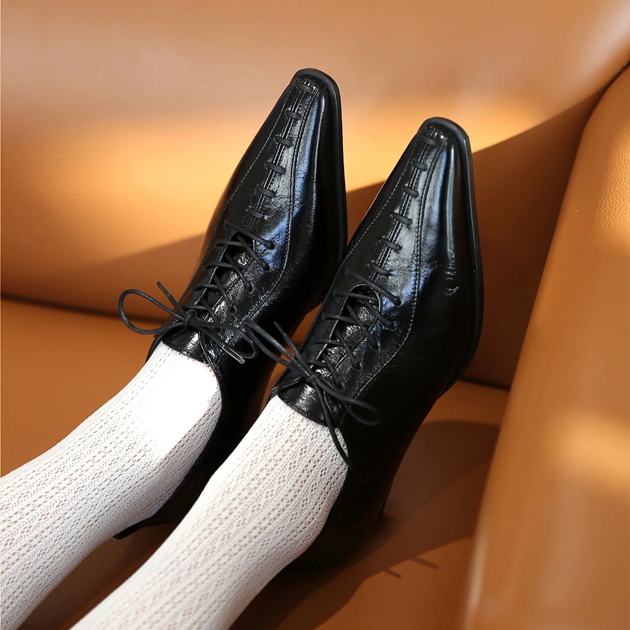 Black Lace-Up Kitten Heel 
Leather Shoes - Image 8