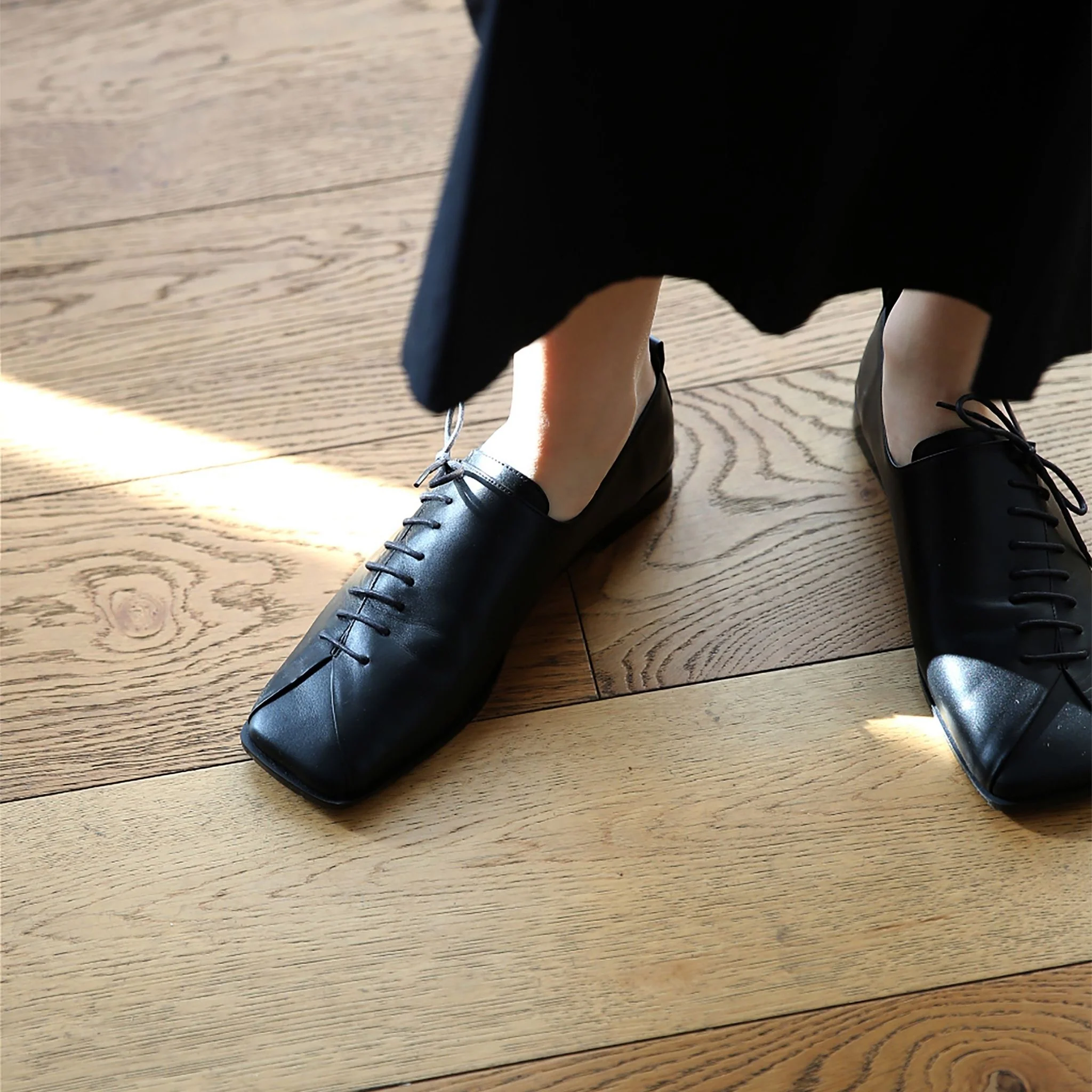 Black Leather Lace-Up Square Toe Shoes with Diagonal Design - Image 7