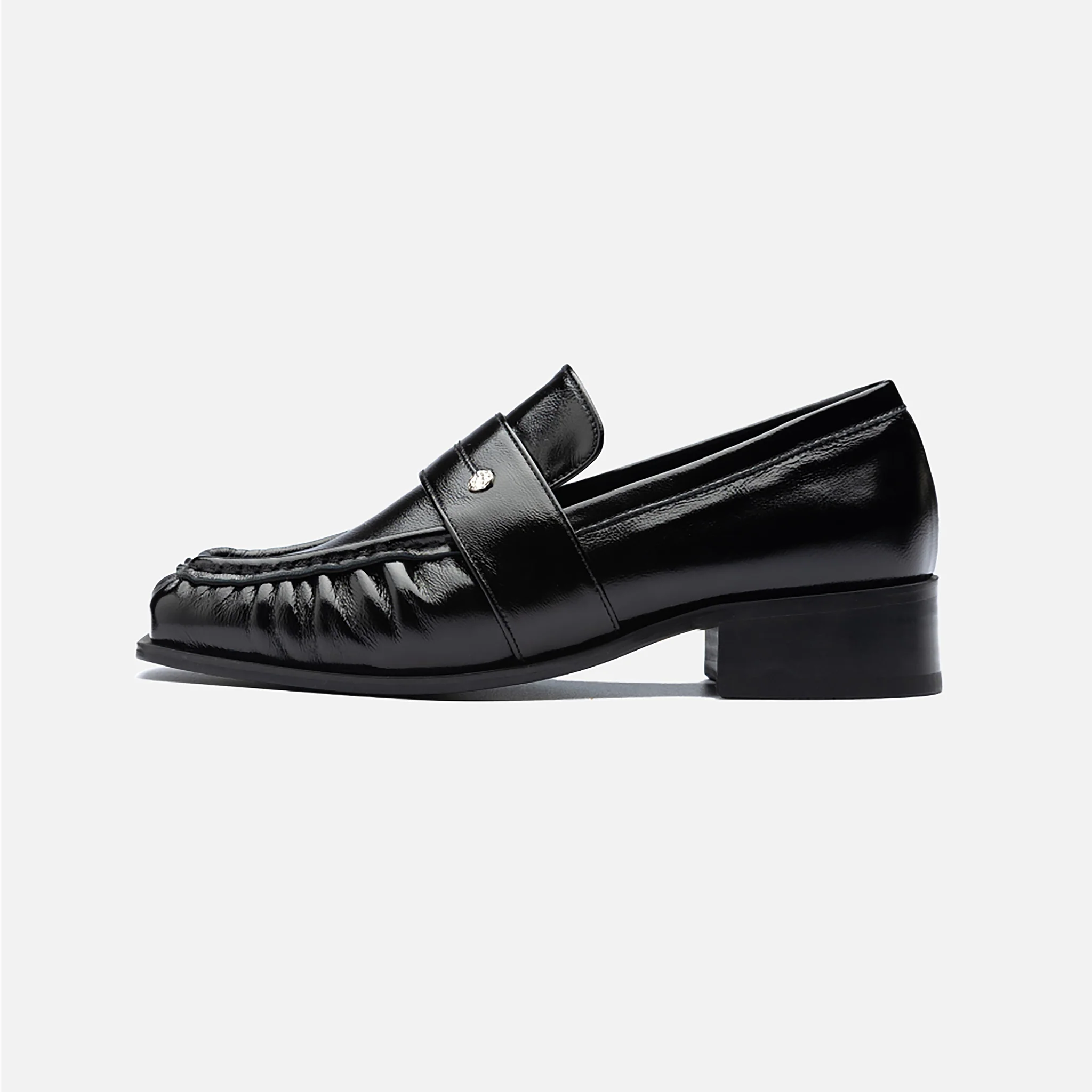 Black Square Leather Loafers with Shirring - Image 5