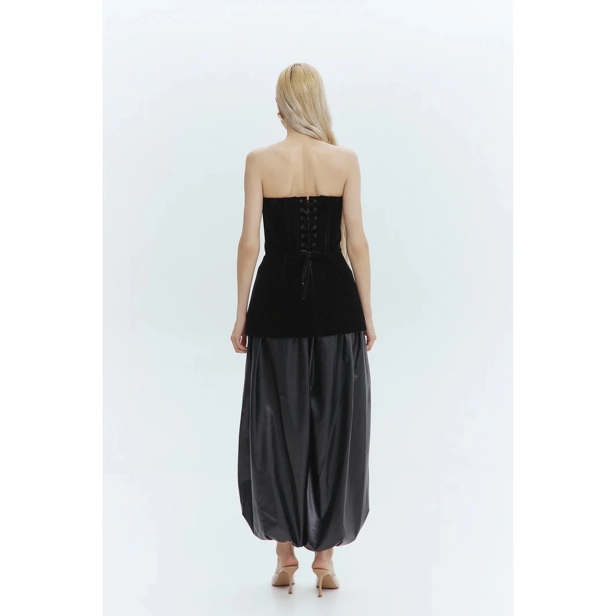 Velvet Corset - Image 5